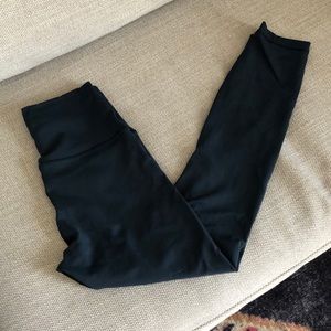 Lululemon Wunder Train Size 6